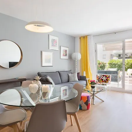 Pool & Sea Terrace Luxury, Comfort, Unbeatable Location