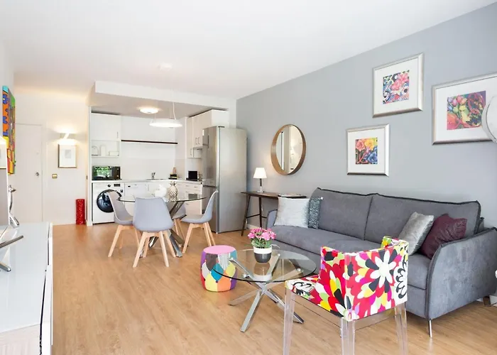 Pool & Sea Terrace Luxury, Comfort, Unbeatable Location 锡切斯