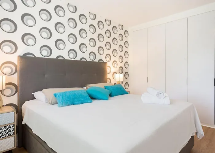 Pool & Sea Terrace Luxury, Comfort, Unbeatable Location シッチェス