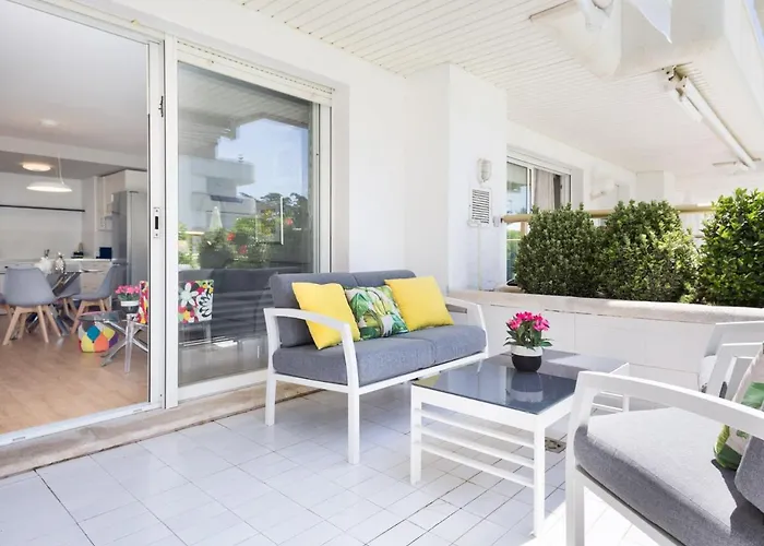 Pool & Sea Terrace Luxury, Comfort, Unbeatable Location 公寓 锡切斯